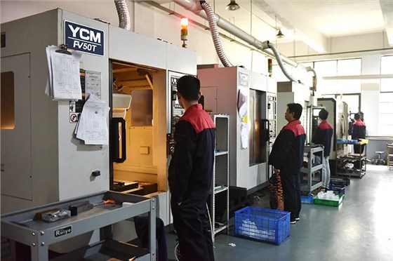 CNC精密機械加工中心