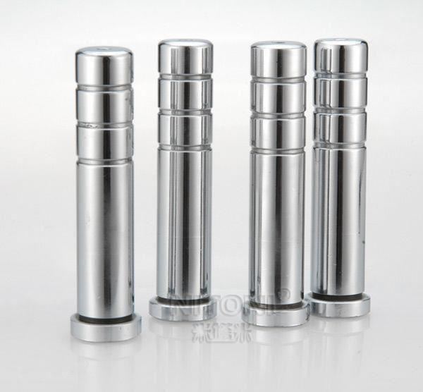 一套模具結(jié)構(gòu)里邊導(dǎo)柱的需求數(shù)量是多少？