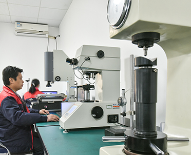 博潤模具工廠設(shè)備